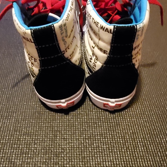 Vans high top. - Picture 4 of 5